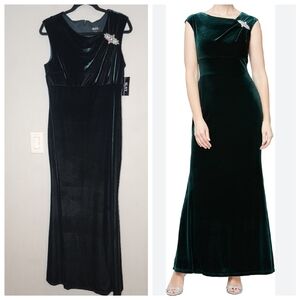NWT SLNY Green Velvet  Sleeveless Maxi Gown Shoulder Embellishment Size 10